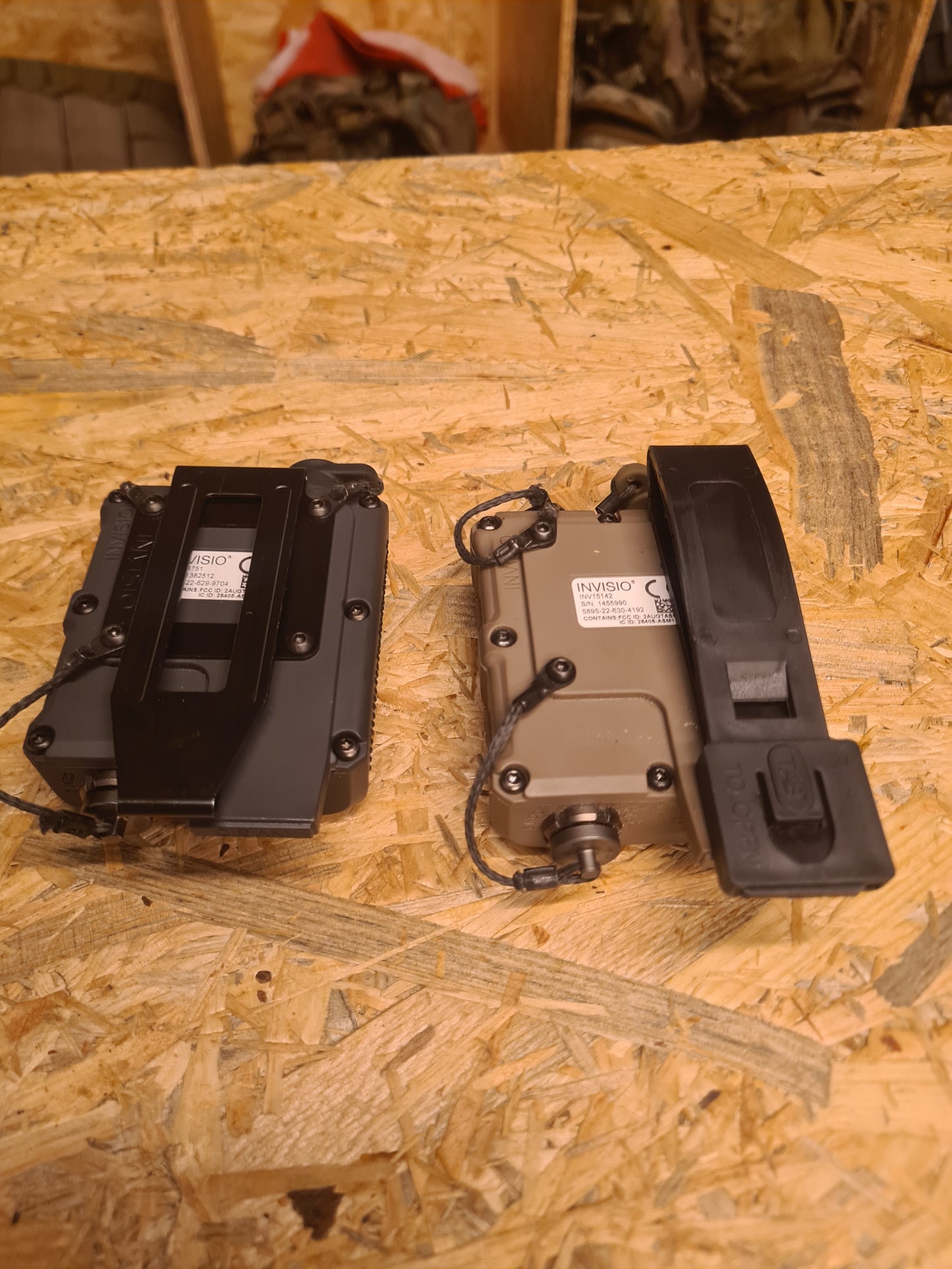 INVISIO Malice clips